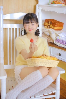 老头老太公园视频